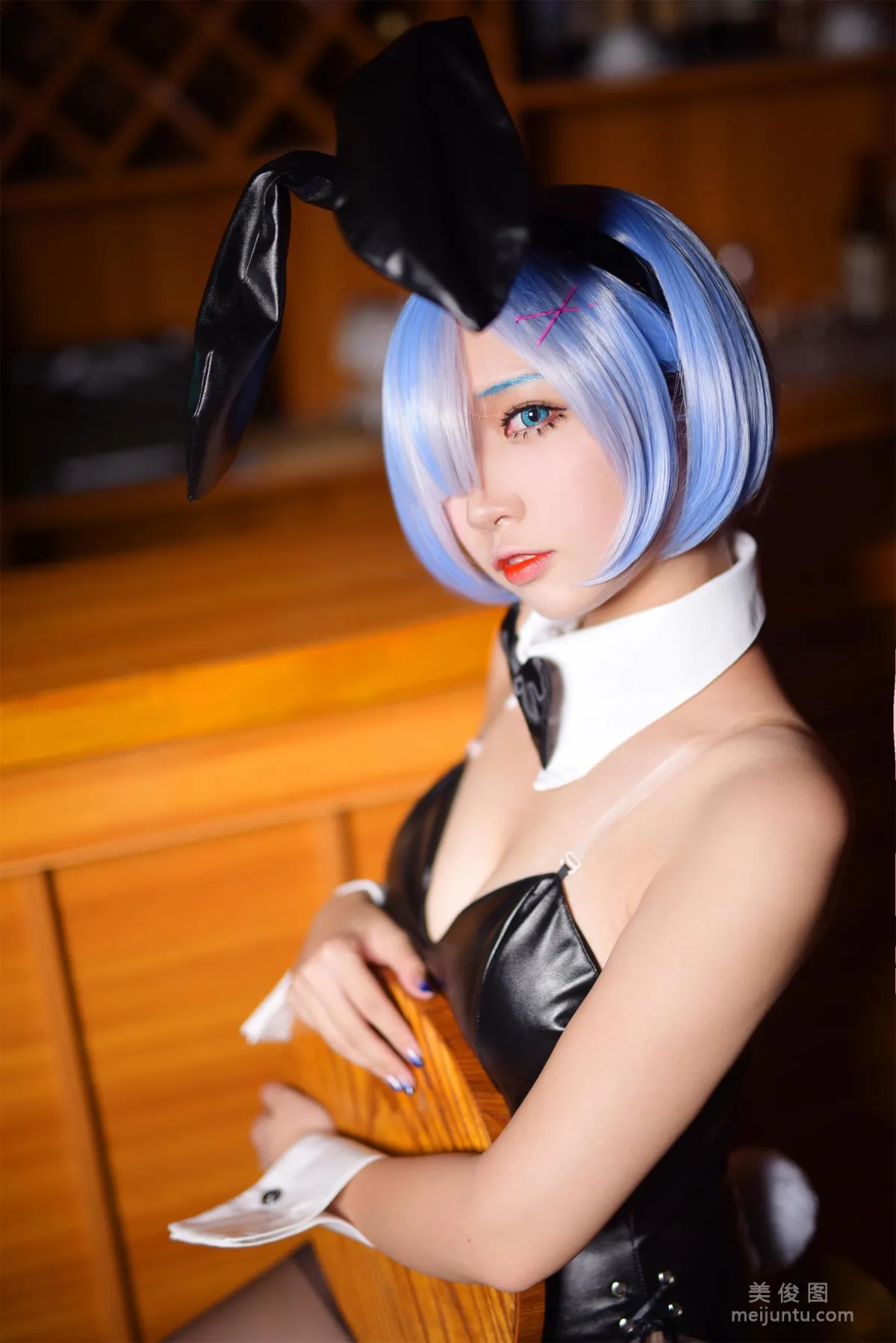 Erzuo Nisa: Web Idols photo 4