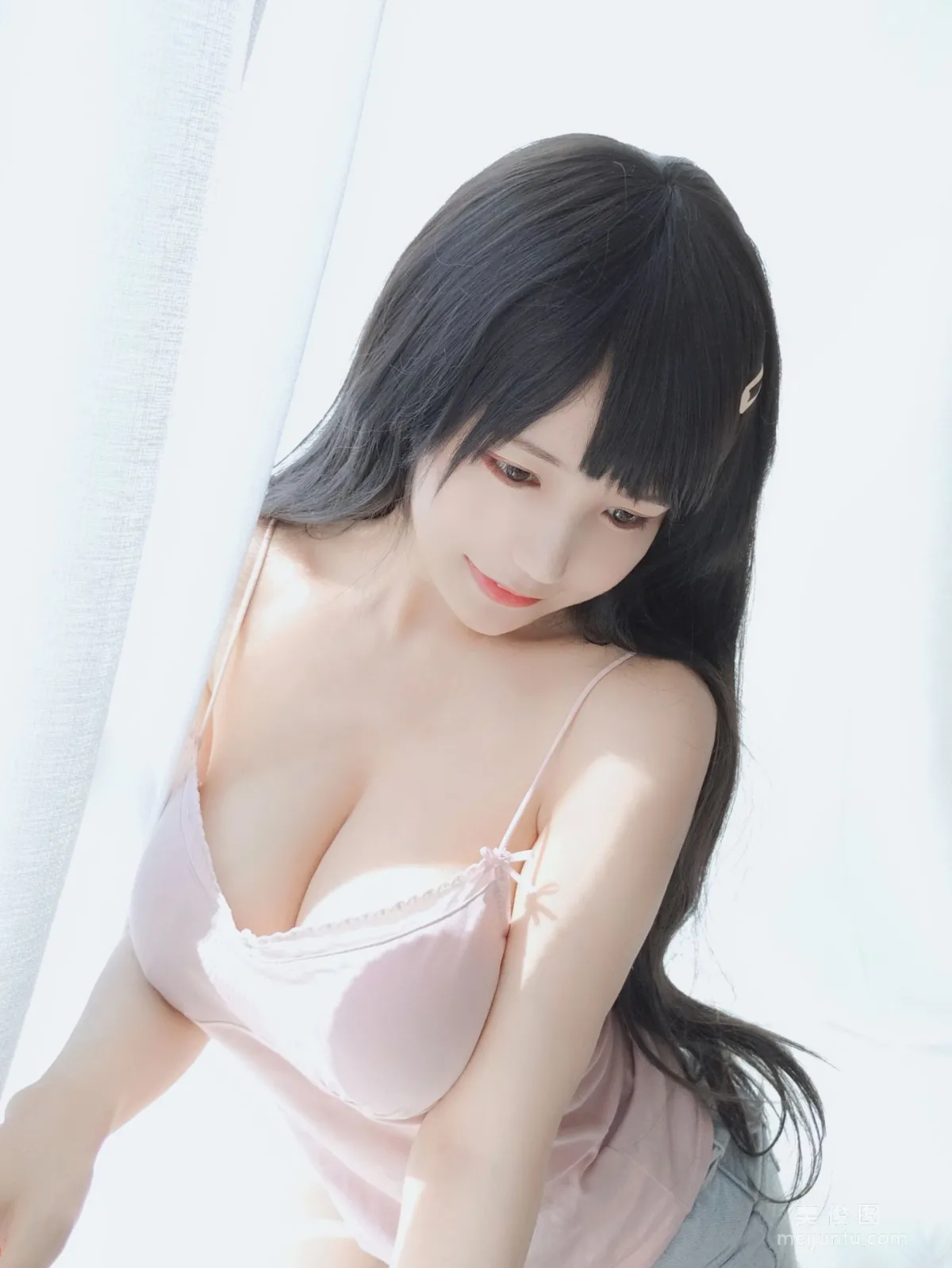 [Cosplay] Anime Blogger Xiaocang Qiandai w - Pink Camisole Photo Set photo 6