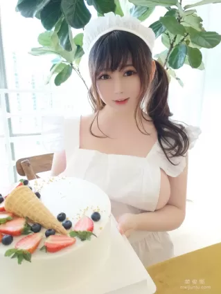 [Cosplay] 是依醬呀 - 小廚娘