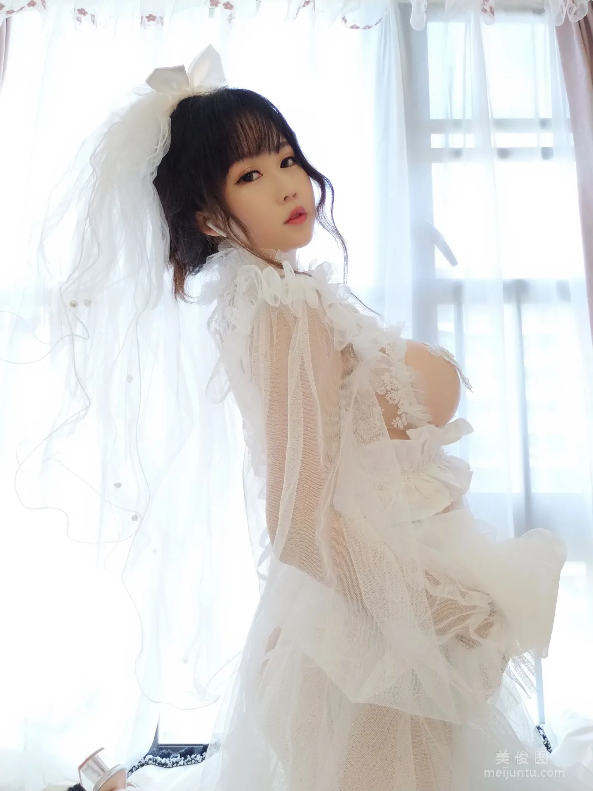 Shiyi Jiangya: Web Idols photo 26