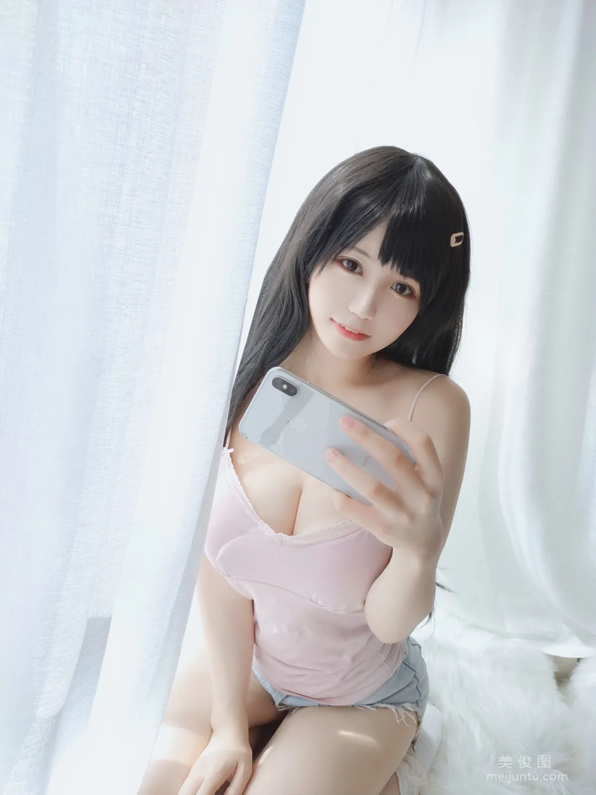 [Cosplay] Anime Blogger Xiaocang Qiandai w - Pink Camisole Photo Set photo 5