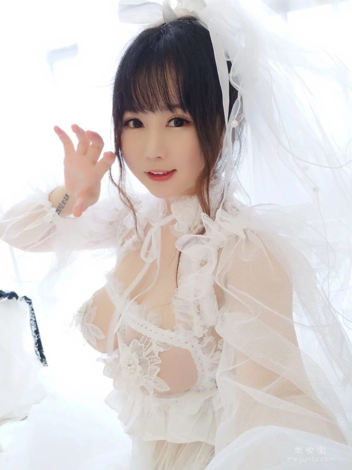 Shiyi Jiangya: Web Idols photo 11
