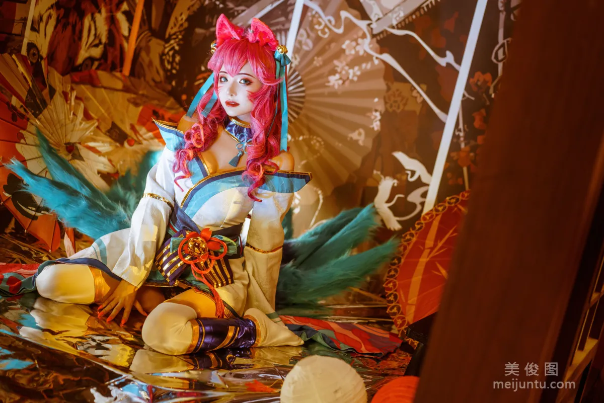 [Cosplay Photos] Anime Blogger Wenmei - Ahri photo 6