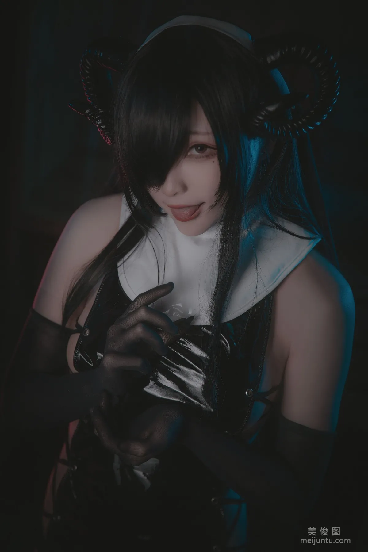 [Cosplay] 起司块wii - 魅魔修女1