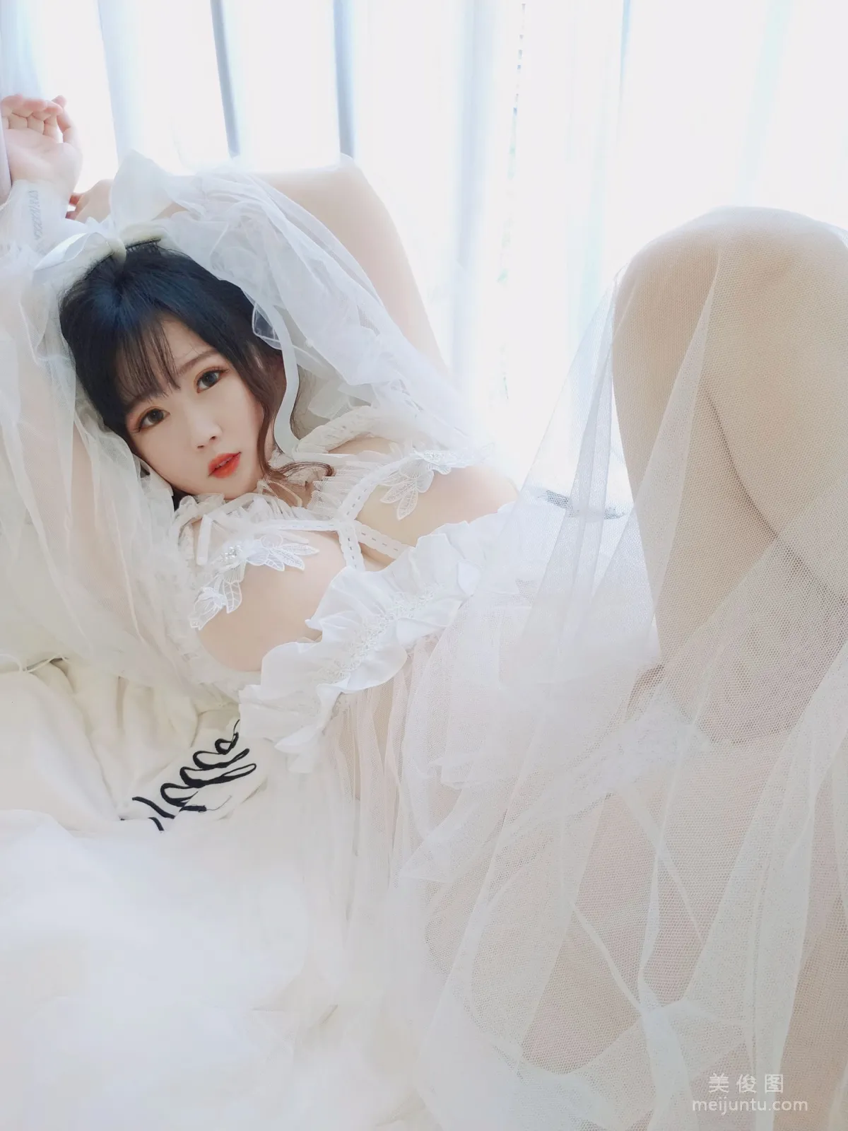 Shiyi Jiangya: Web Idols photo 34