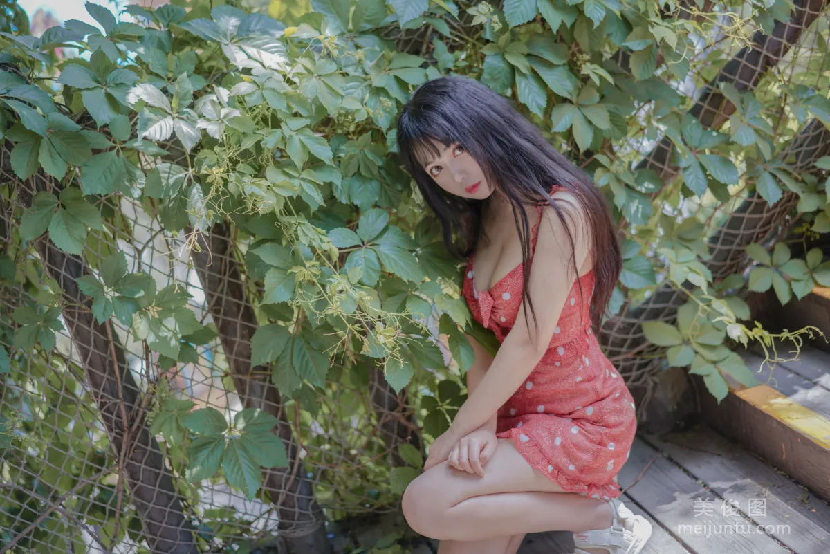 [Cosplay] Big-Eyed Cute Girl Heimaomao OvO - Strawberry photo 10
