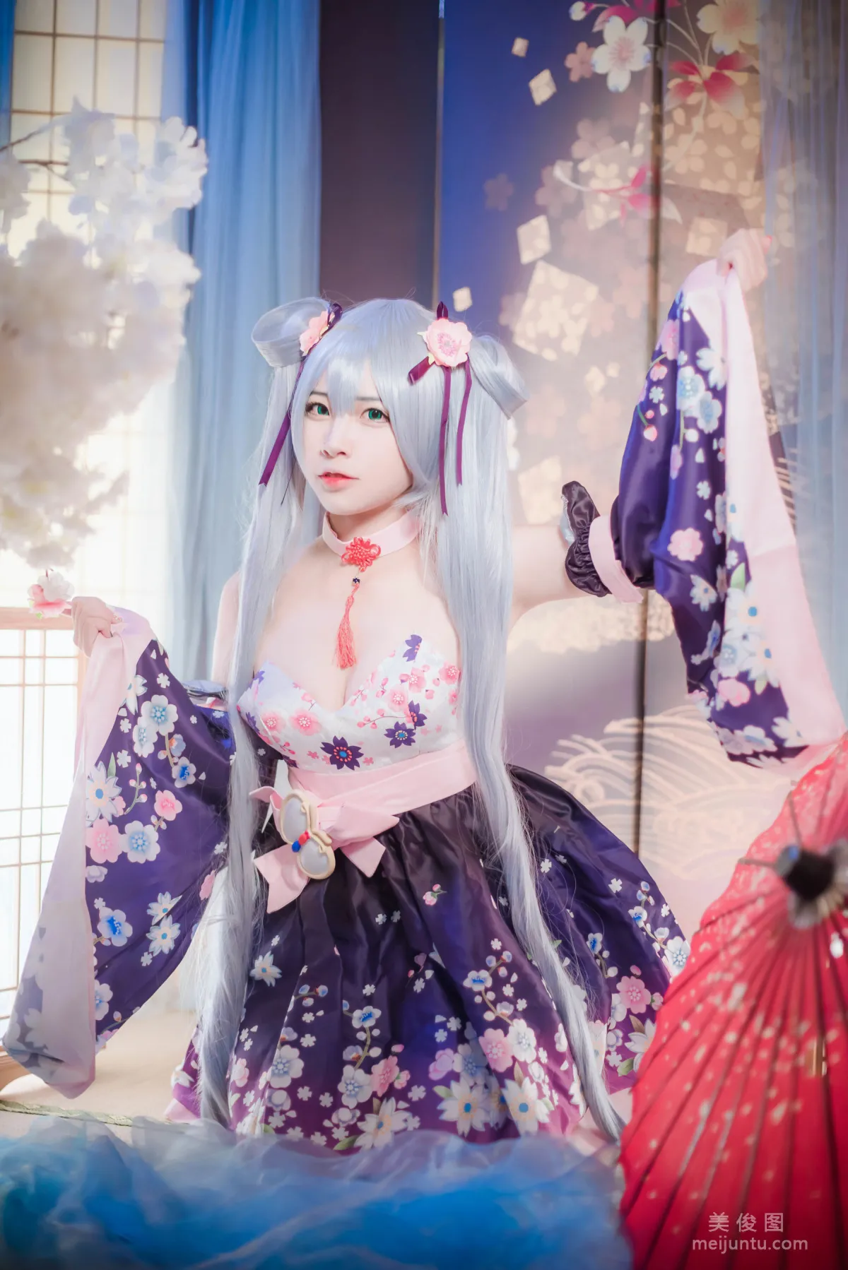 [Cosplay Photo Set] Erzuo Nisa - Twin Tails photo 5