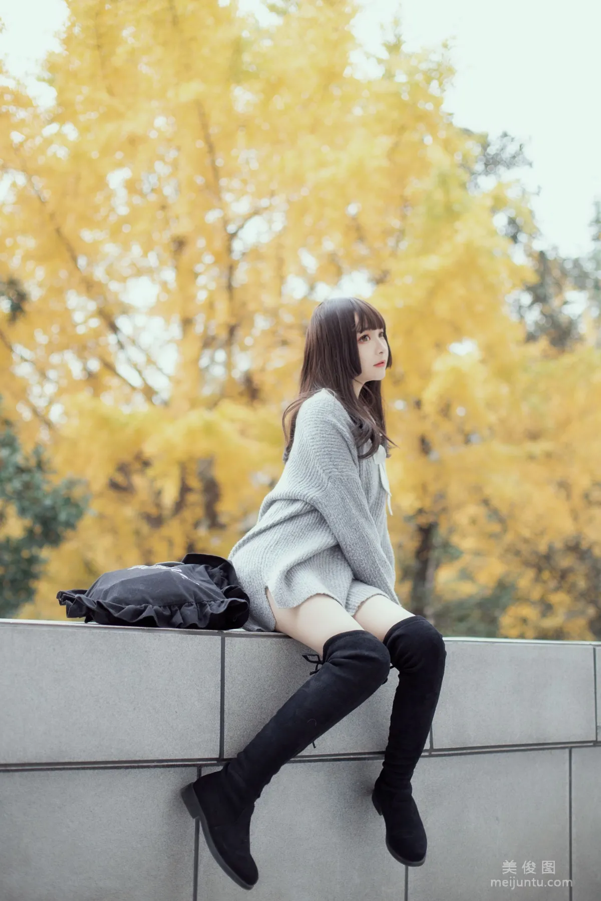 [Cosplay Photo] Guchuan kagura - Under the Ginkgo Tree photo 5