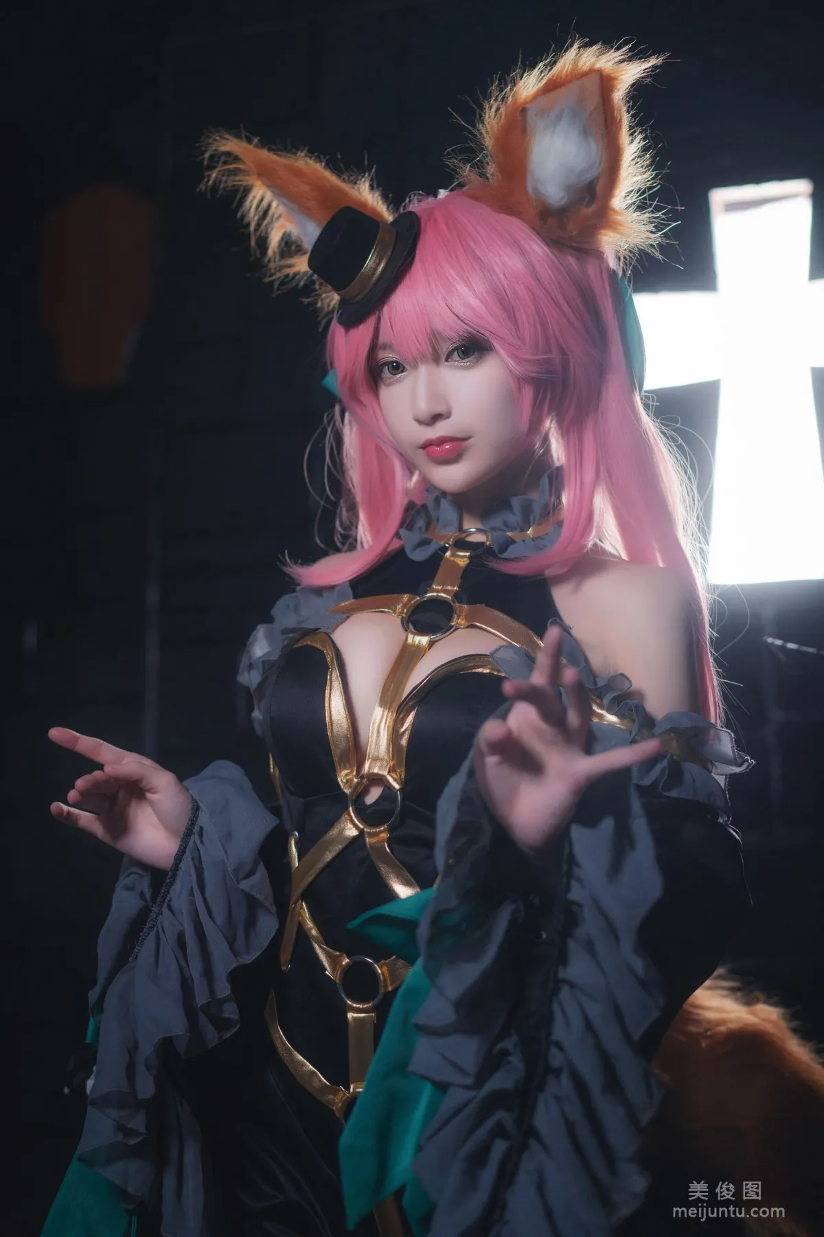 [Cosplay Photos] Tieban Shaogui Wu w - Tamamo no Mae Magic photo 4