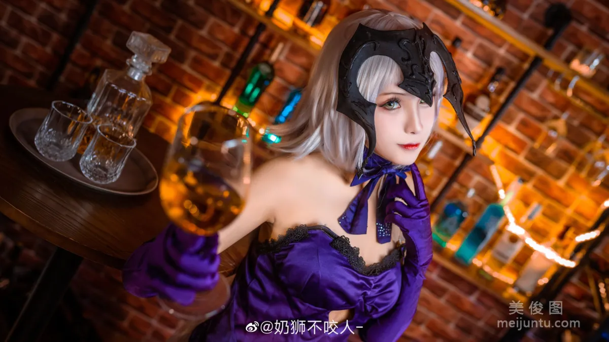 [Cosplay] 奶狮不咬人 - 黑贞德 写真集8