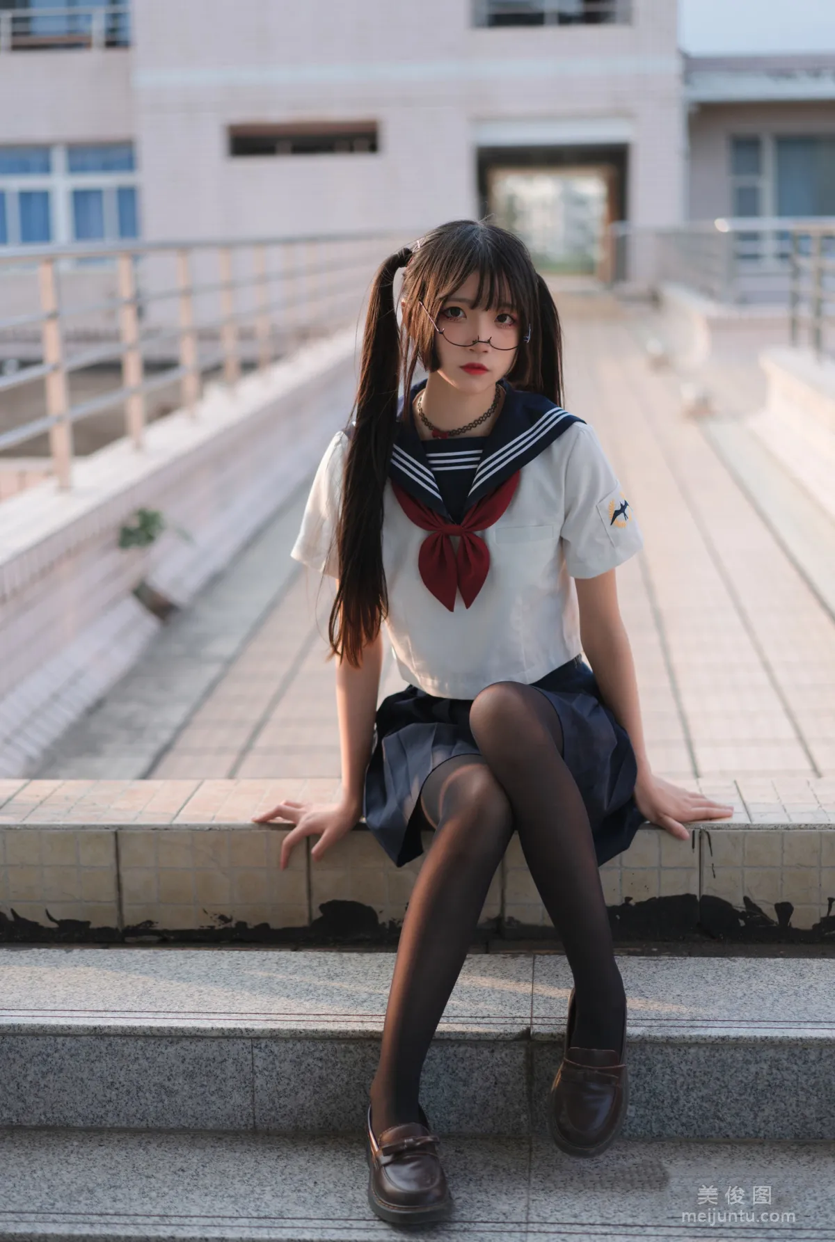 [Cosplay] 五更百鬼 - 要一起学习吗2