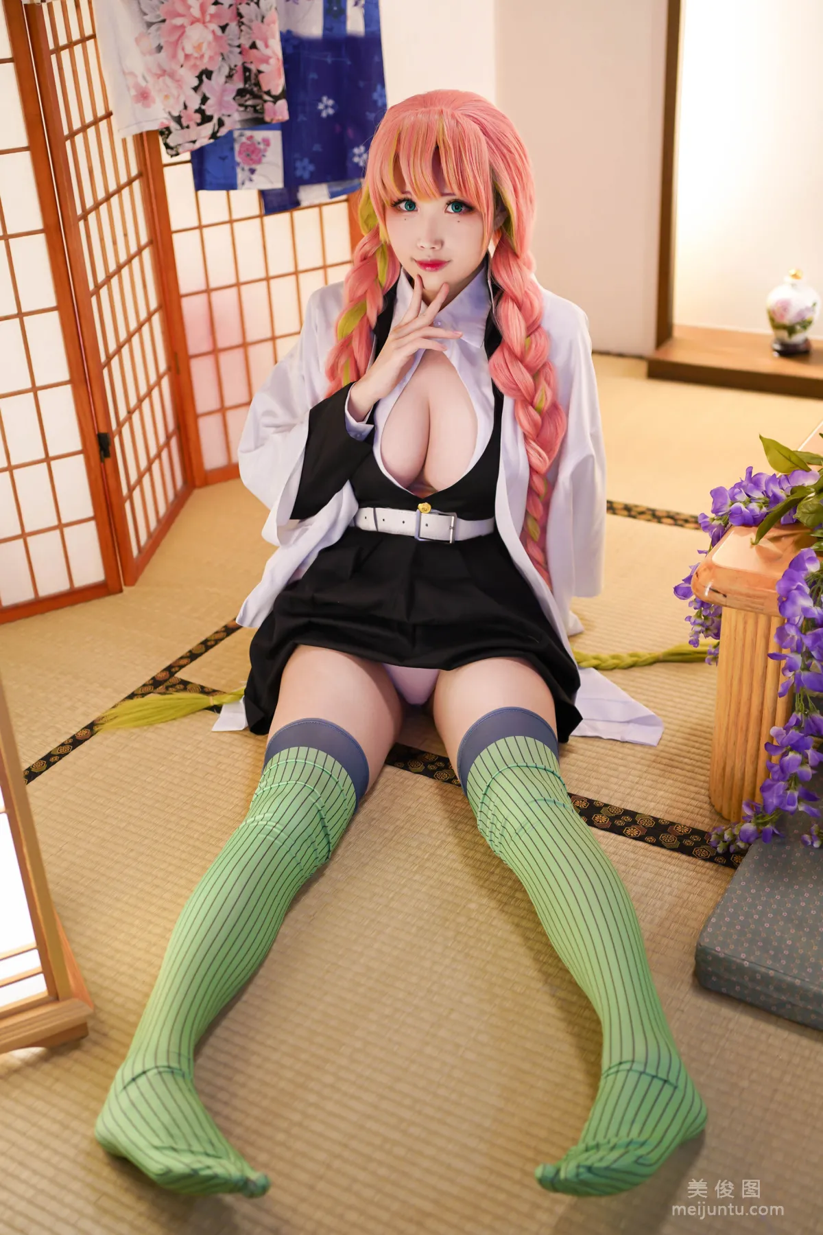 [Cosplay] Xuan KaYa - Demon Slayer Kanroji Photo Set photo 4