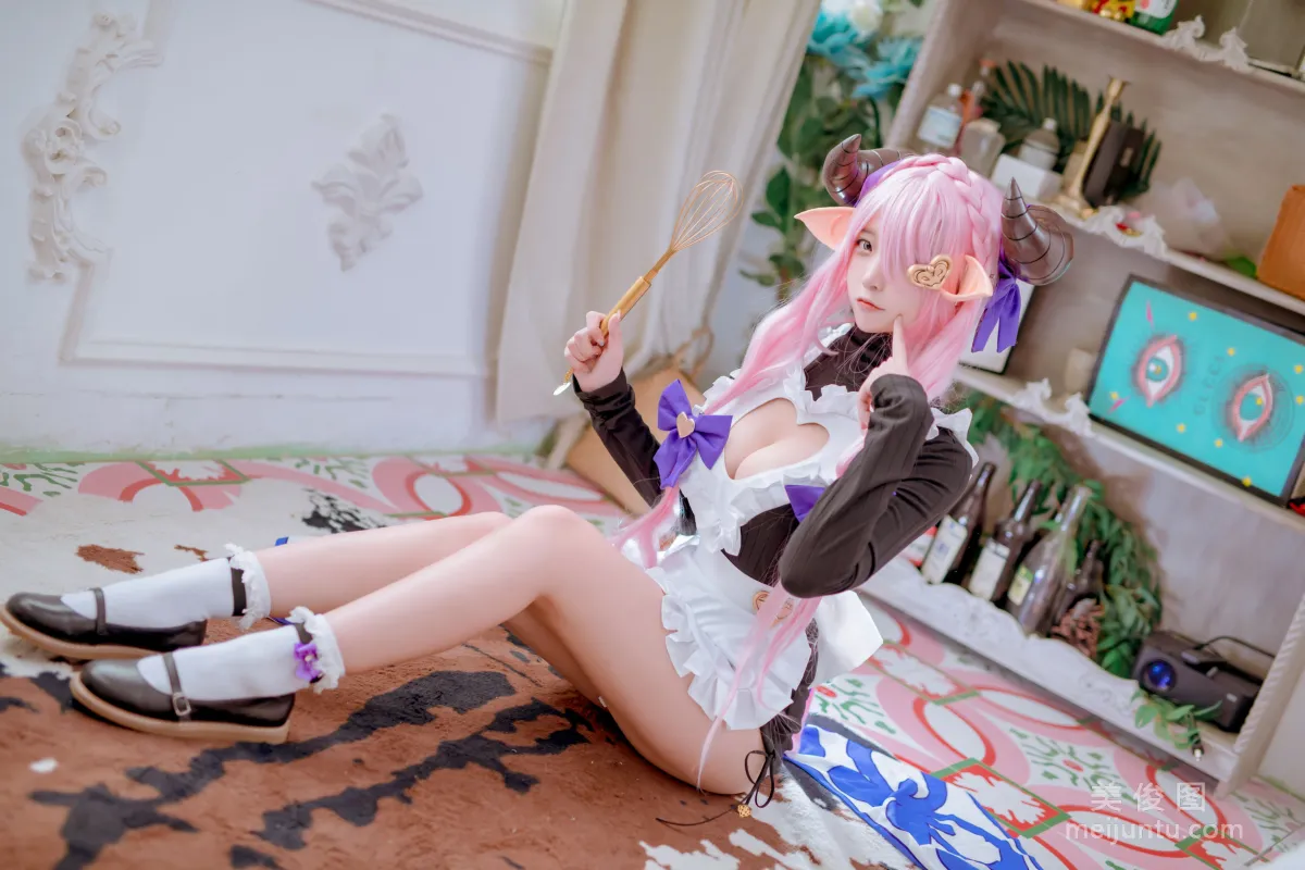 Erzuo Nisa: Web Idols photo 6