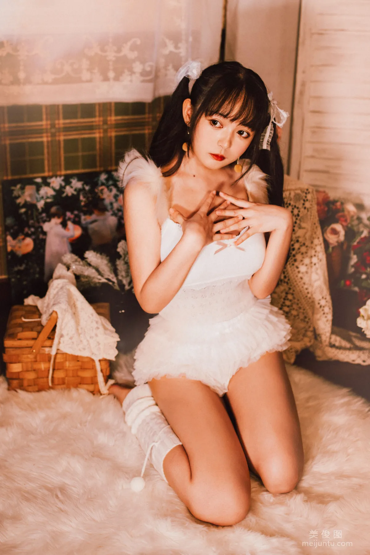 [Cosplay] Big-Eyed Cute Girl Heimaomao OvO, White Twin Tails photo 2