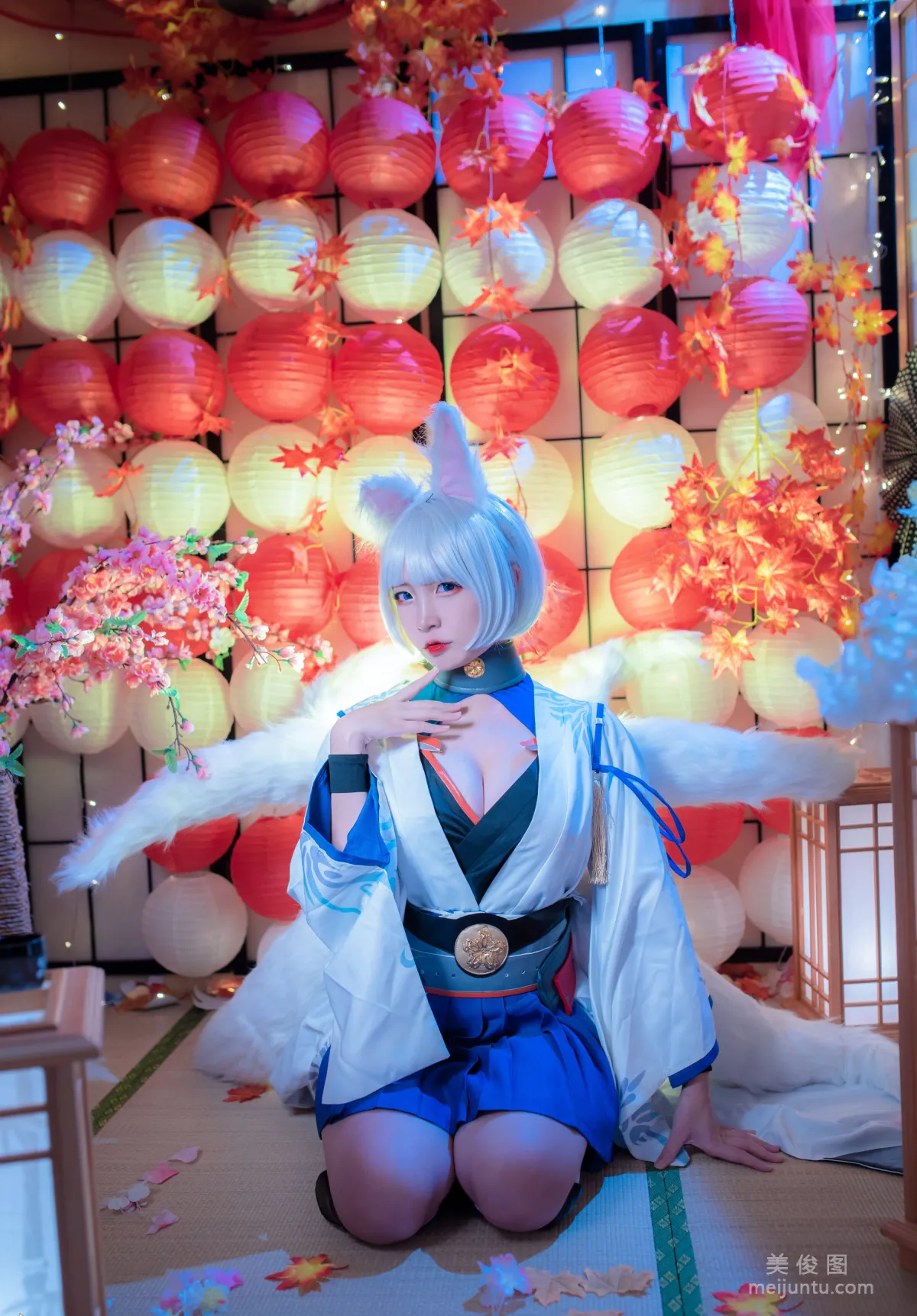 Erzuo Nisa: Web Idols photo 18