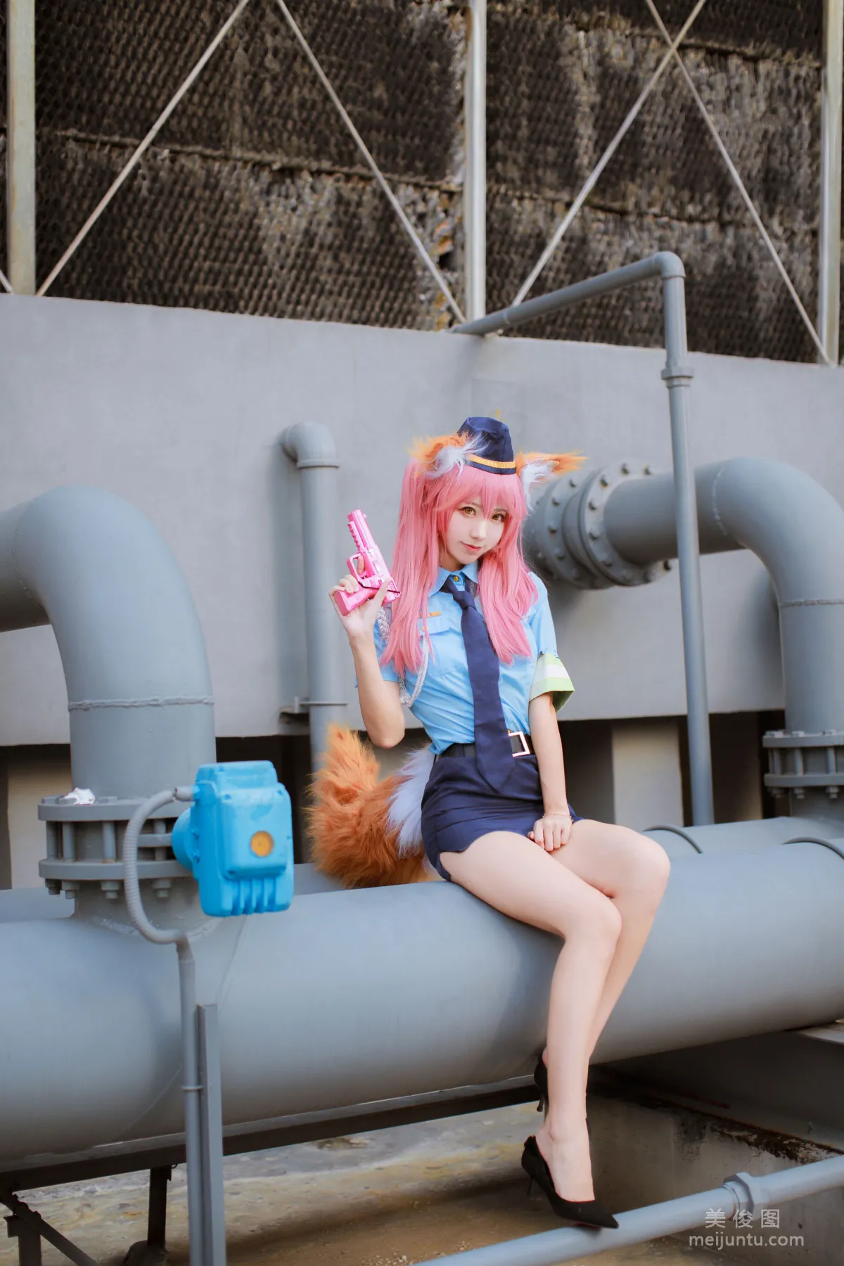 Hei Chuan: Web Idols photo 1