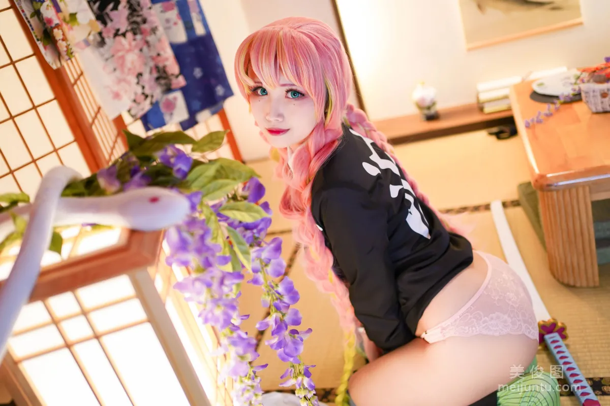 [Cosplay] Xuan KaYa - Demon Slayer Kanroji Photo Set photo 21