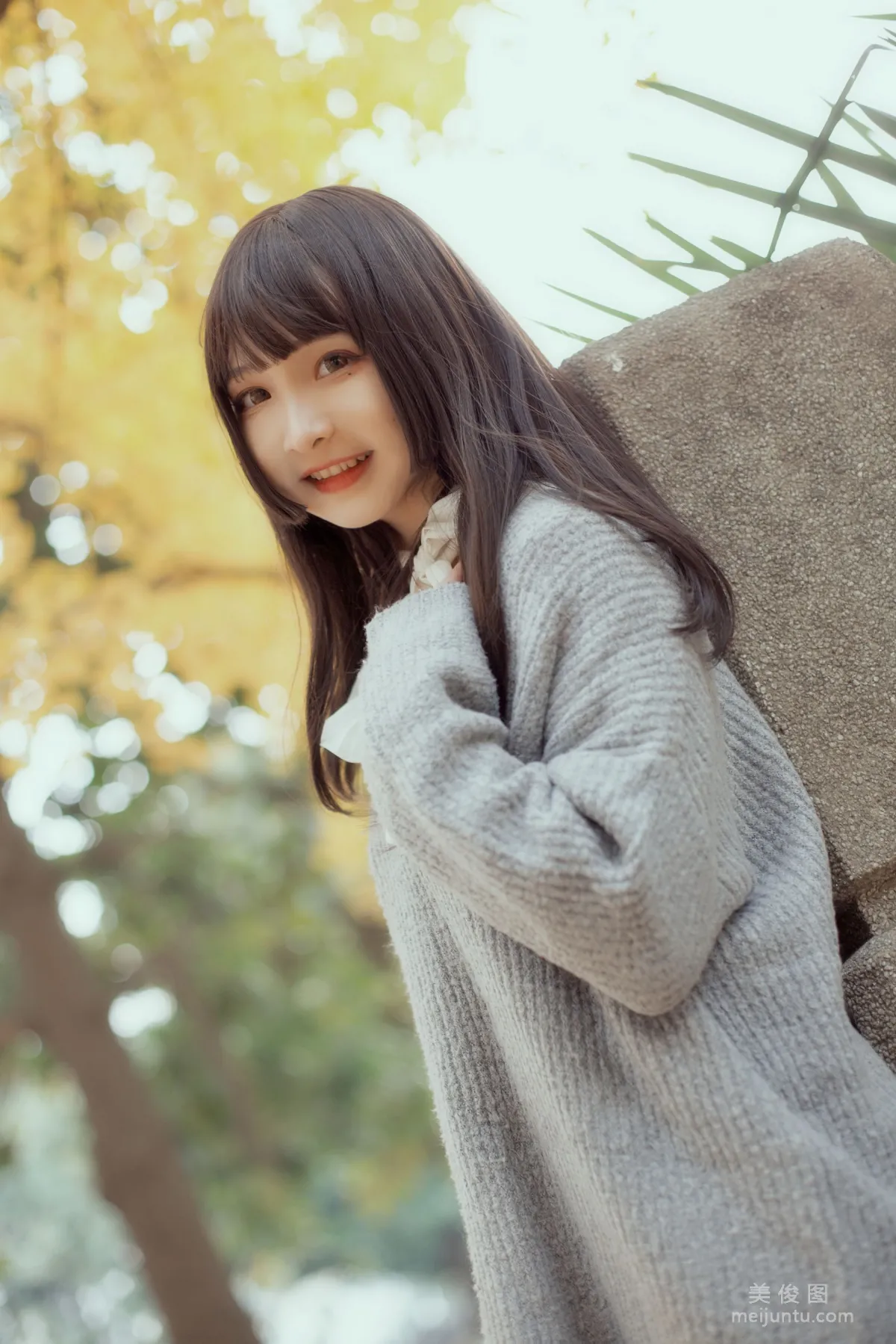 [Cosplay Photo] Guchuan kagura - Under the Ginkgo Tree photo 21