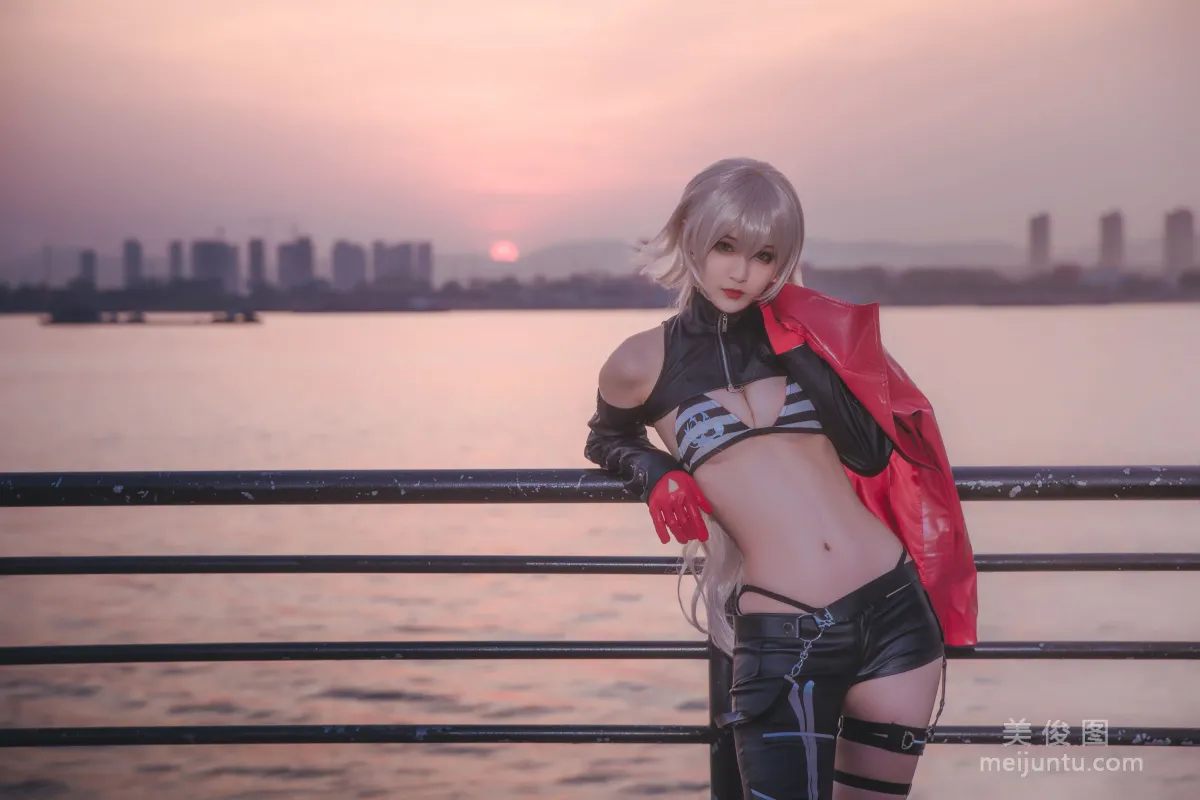 [Cosplay] 铁板烧鬼舞w - 中山码头黑贞黑呆双人3