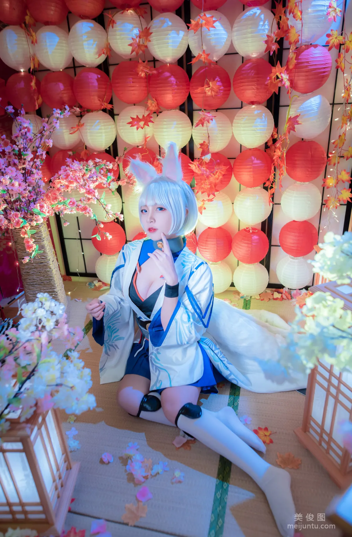 Erzuo Nisa: Web Idols photo 31