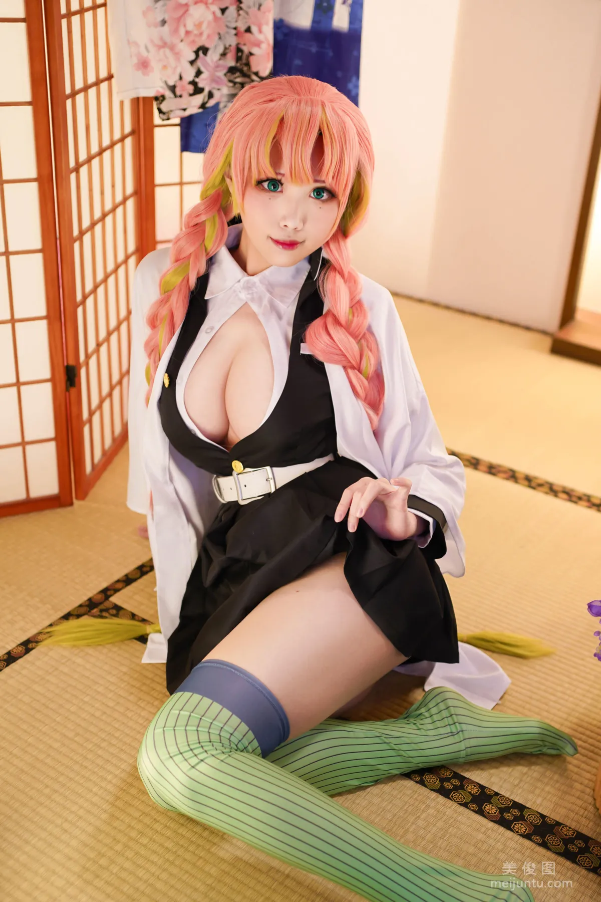 [Cosplay] Xuan KaYa - Demon Slayer Kanroji Photo Set photo 5