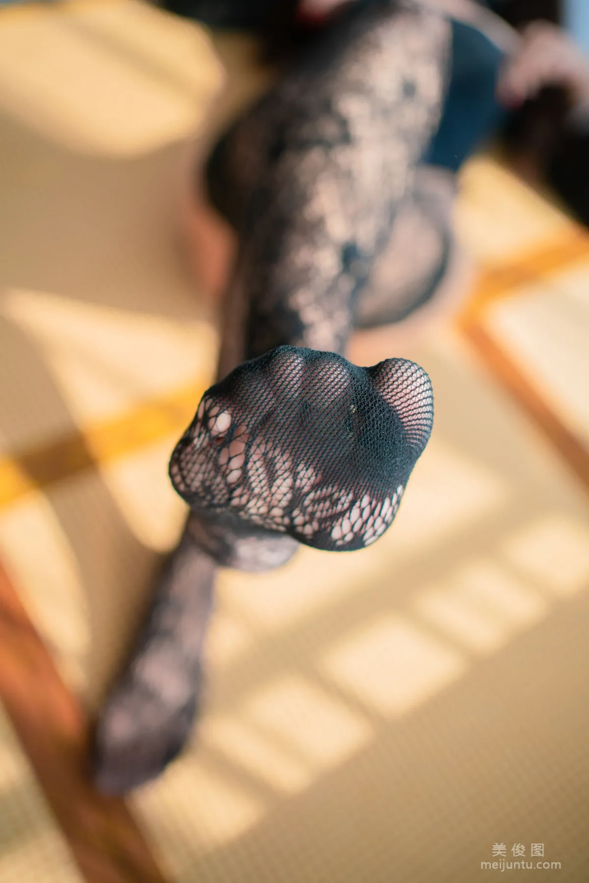 [Cosplay Photo Set] Lengleng Mixiao, Black Qipao photo 11