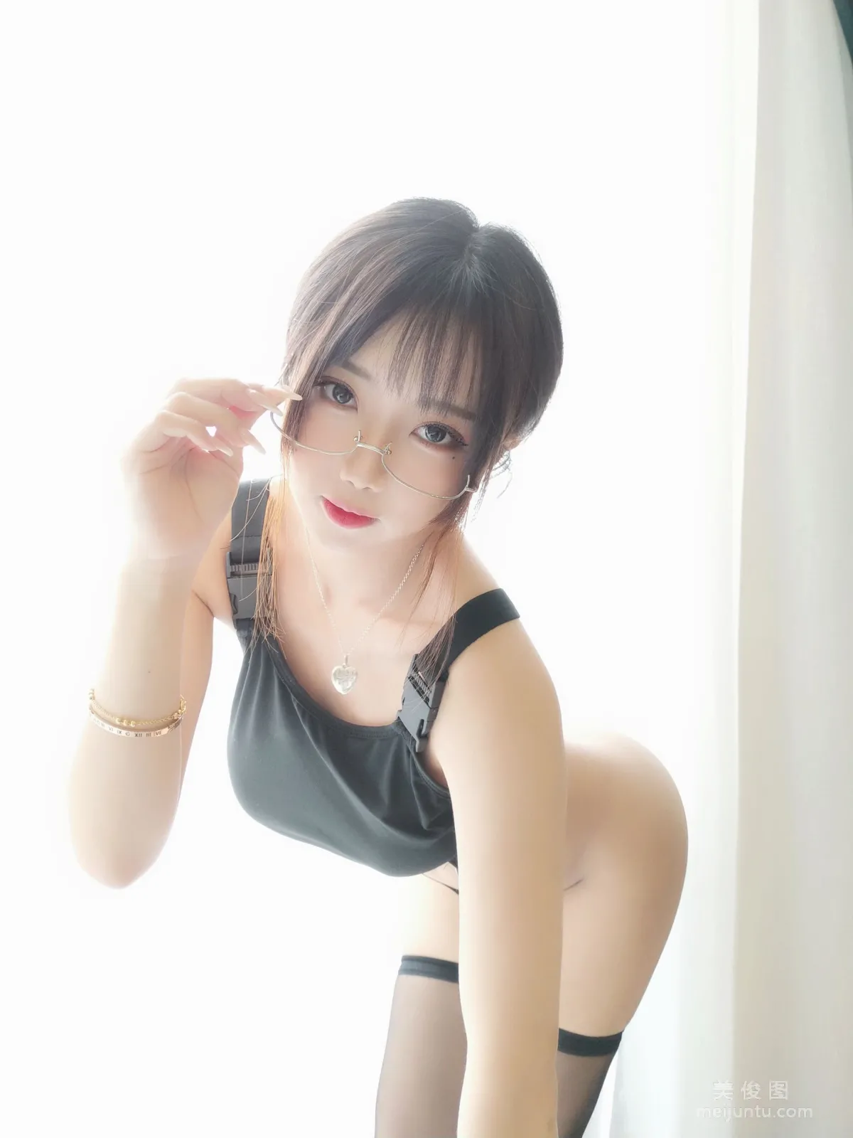 Gui Chuyao: Web Idols photo 5