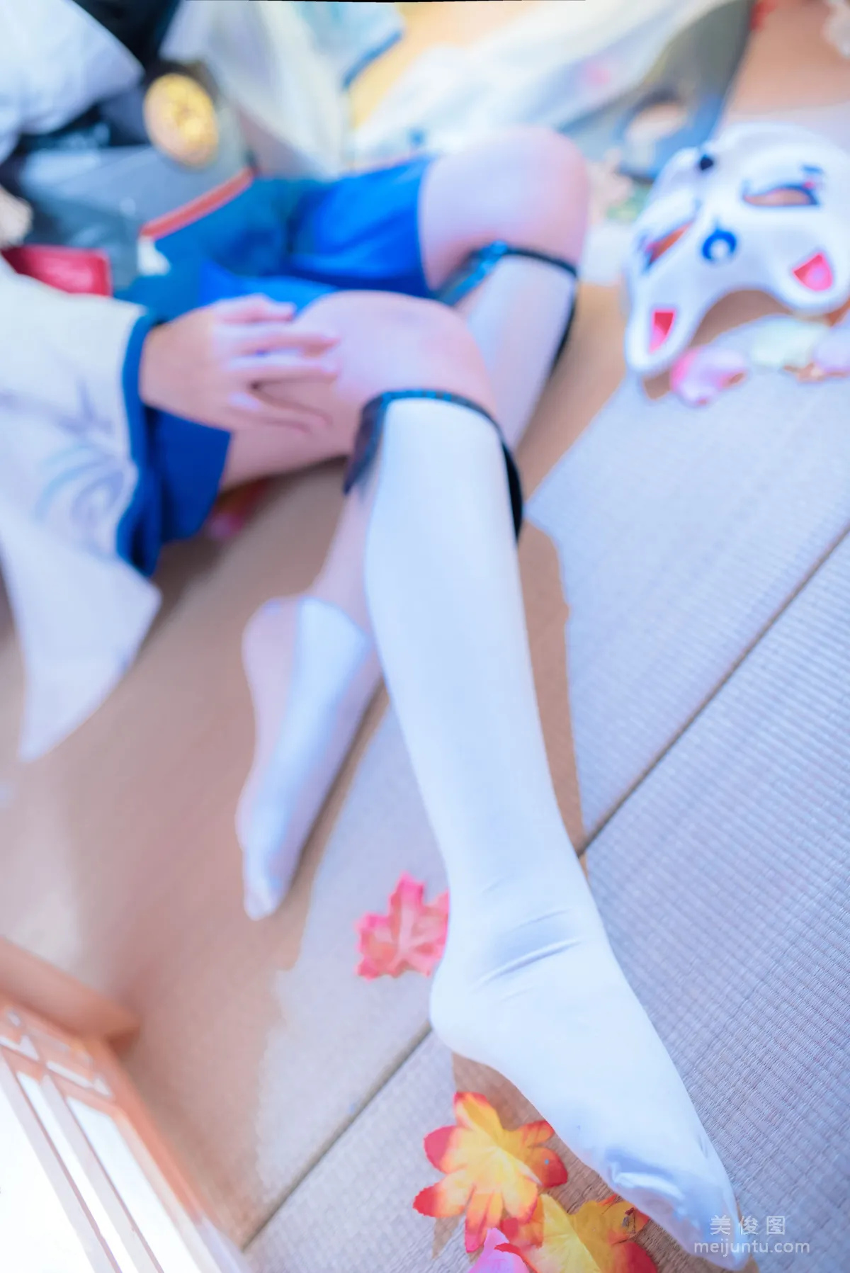 Erzuo Nisa: Web Idols photo 3
