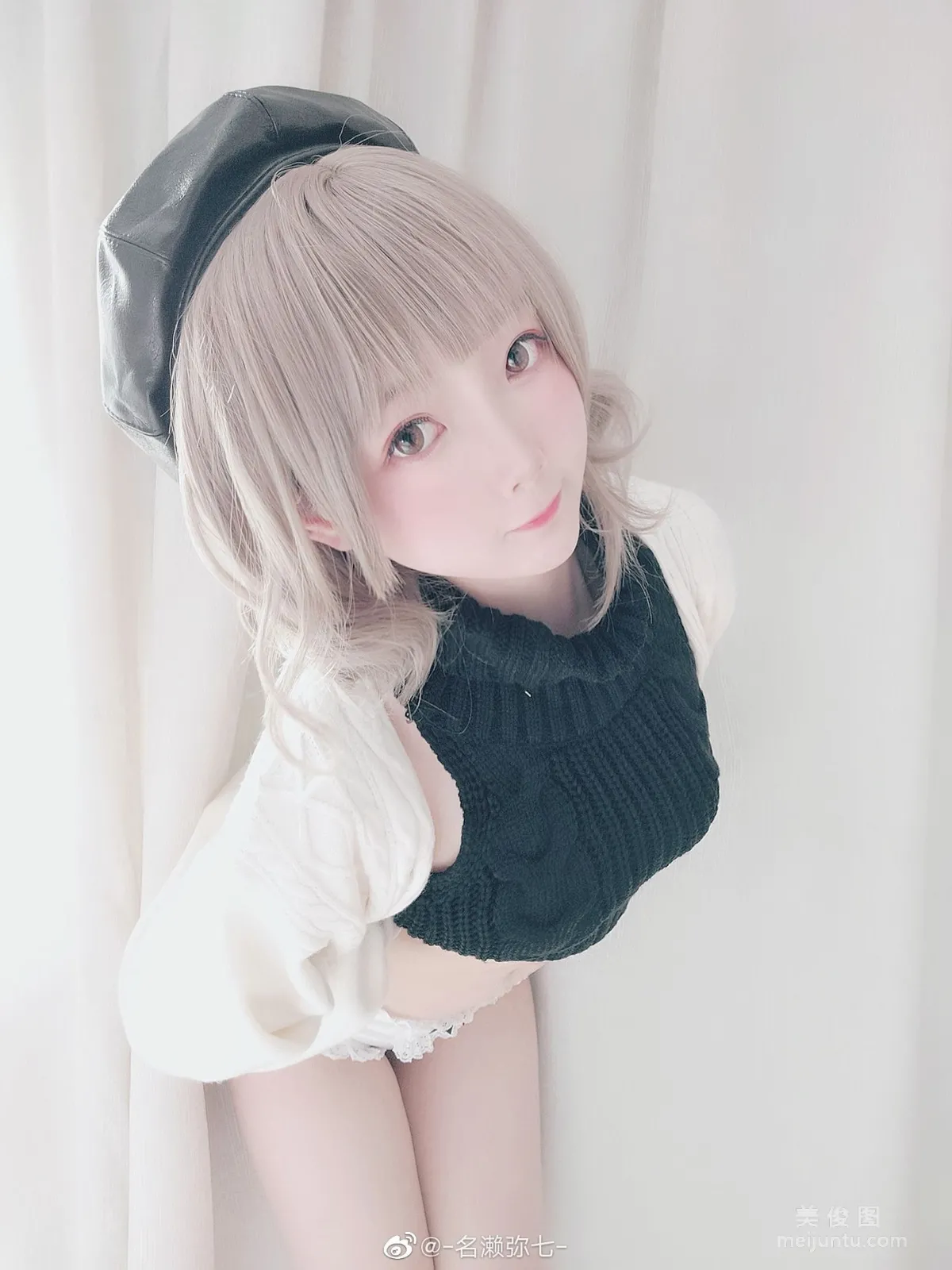 Minglai Miqi: Web Idols photo 3