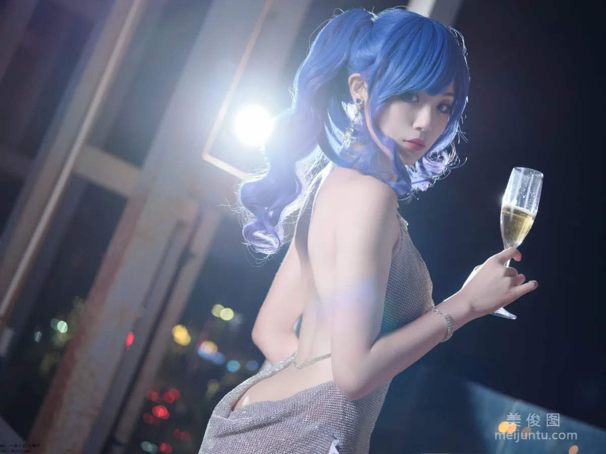 [Cosplay] 一米八的大梨子 - 圣路易斯14