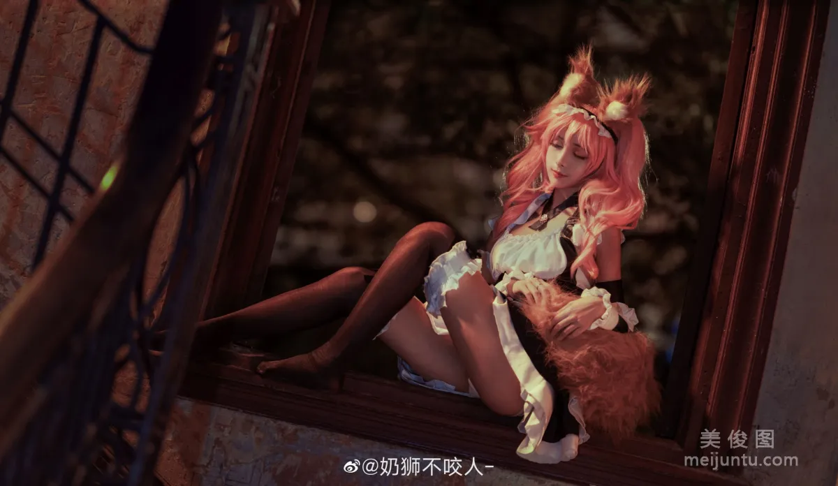 Nai Shi: Web Idols photo 5