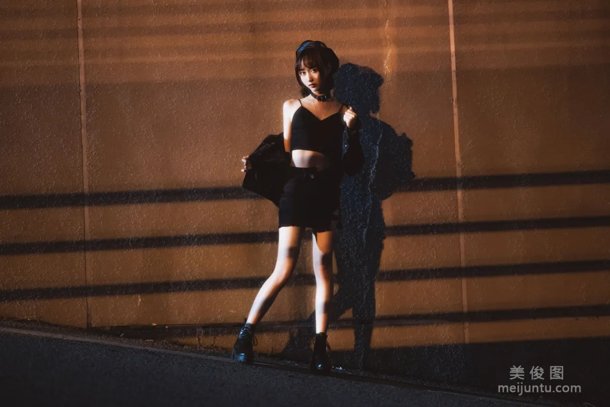[Cosplay] Mu Mianmian OwO - Outdoor Short Skirt Photo Set photo 42
