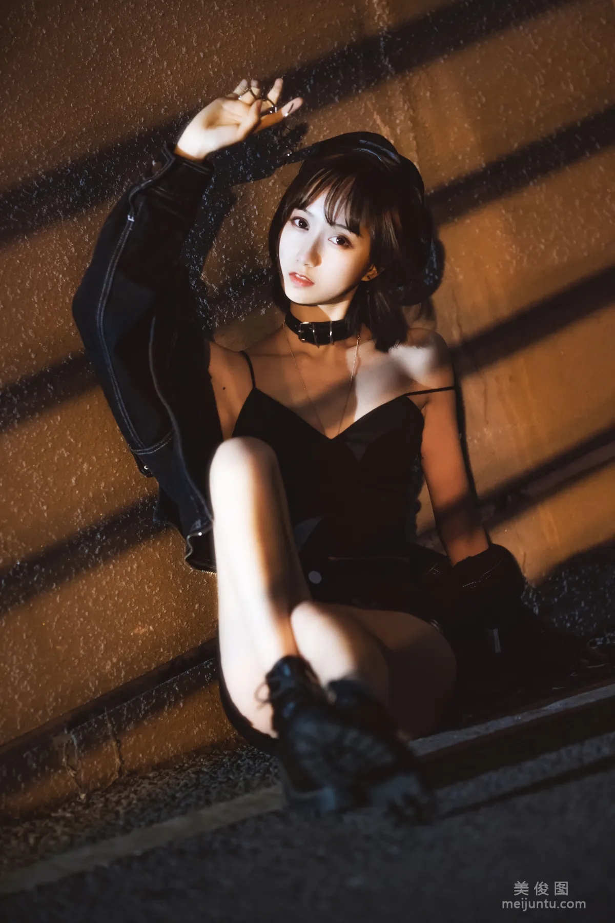 [Cosplay] Mu Mianmian OwO - Outdoor Short Skirt Photo Set photo 27