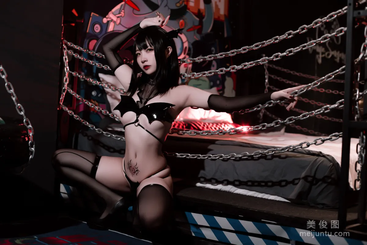 Erzuo Nisa: Web Idols photo 6