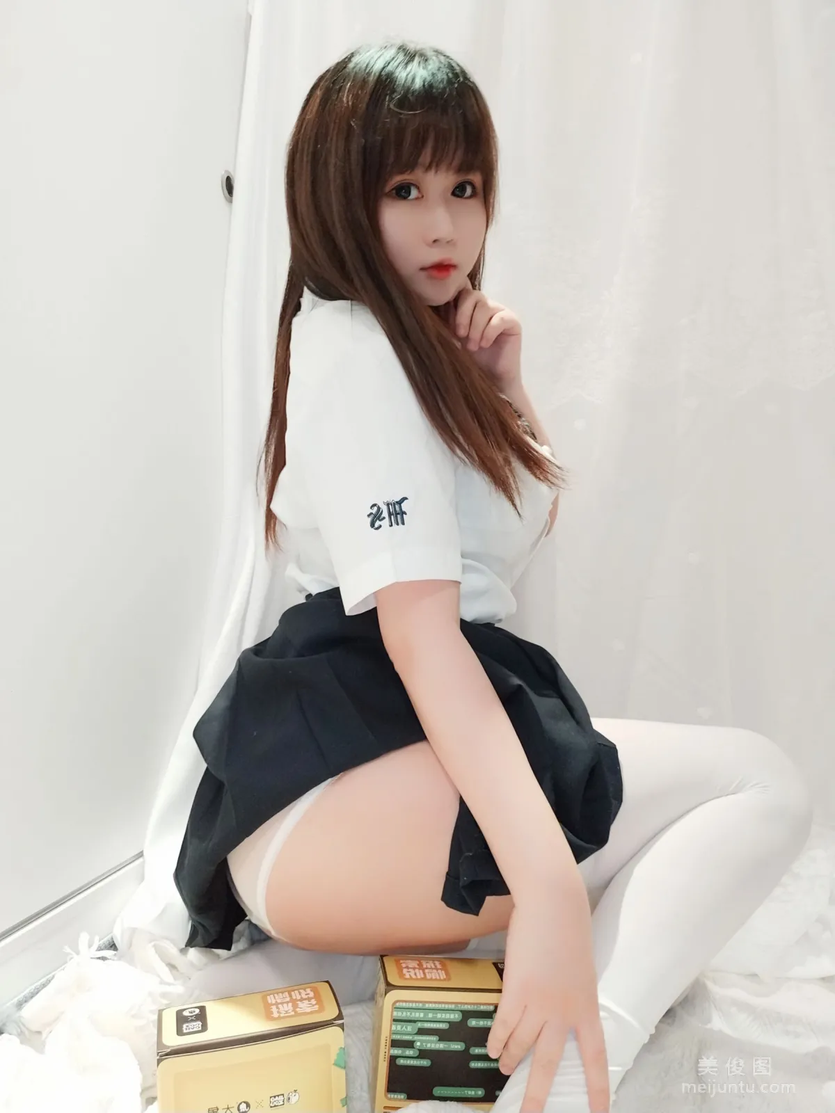 Shiyi Jiangya: Web Idols photo 14