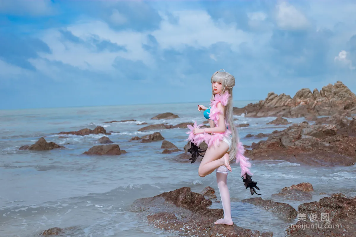 Erzuo Nisa: Web Idols photo 6