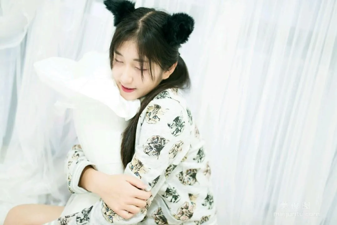 Nantao Momoko: Web Idols photo 16