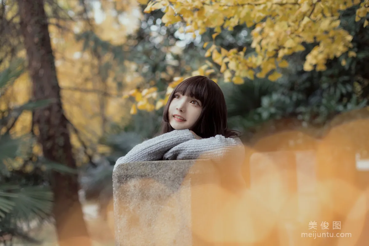 [Cosplay Photo] Guchuan kagura - Under the Ginkgo Tree photo 14