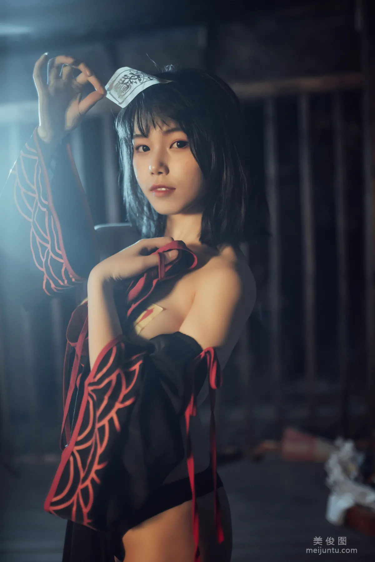 [Cosplay] 七月喵子 - 小僵尸12
