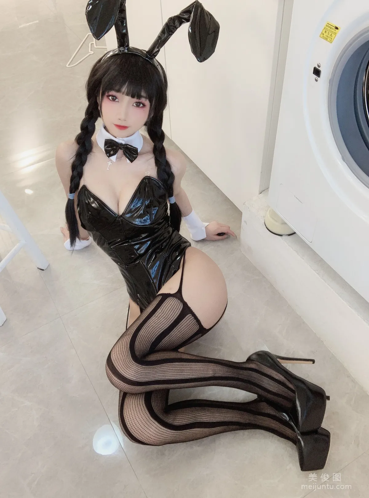 [Cosplay] 鬼畜瑶 - 黑色兔女郎 写真集40
