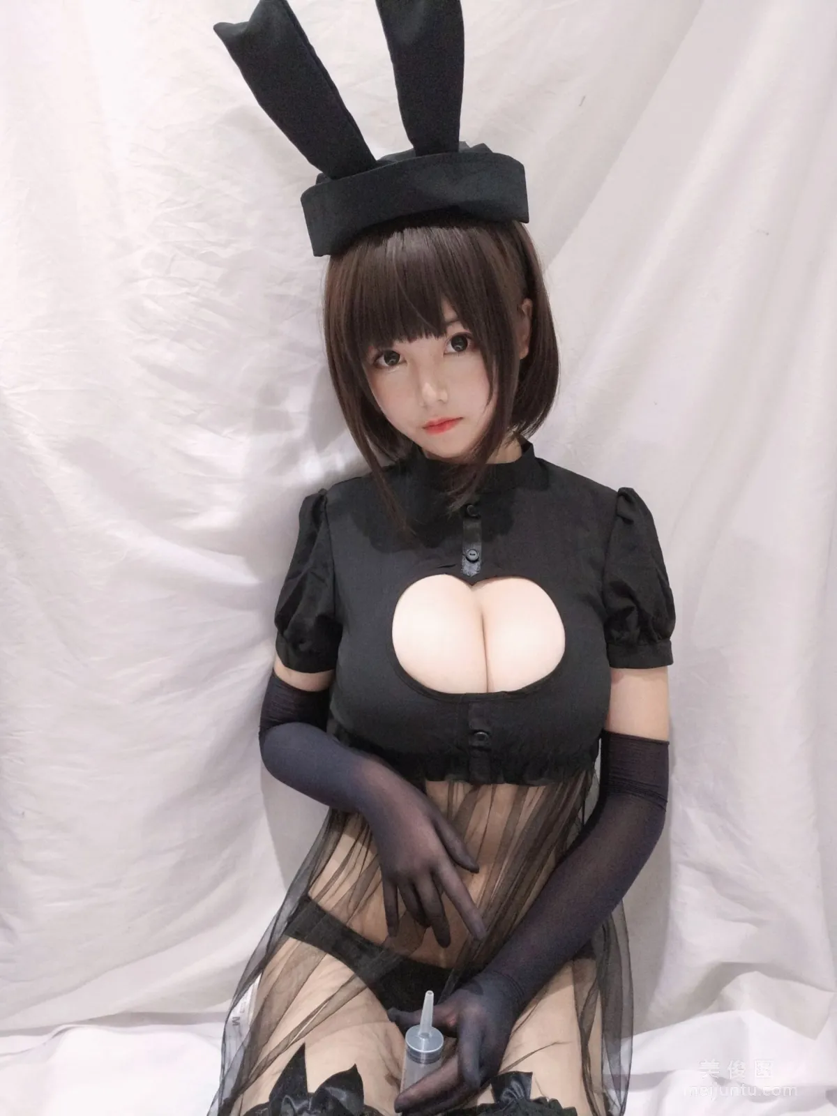 [Cosplay] Mizhi Maoqiu, Bunny Nurse Photo Set photo 25