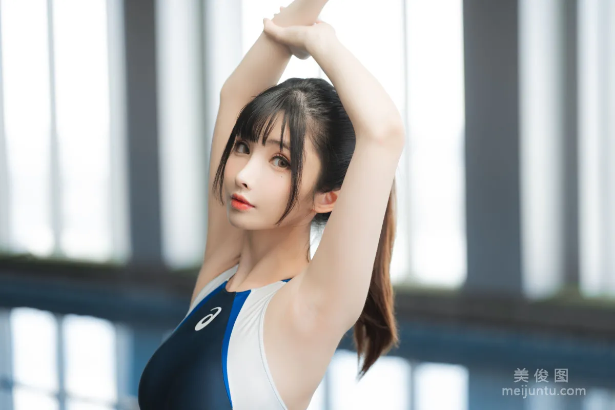 [Cosplay] Liang Liangzi - Special Training Time with the Swimming Club Senior photo 5