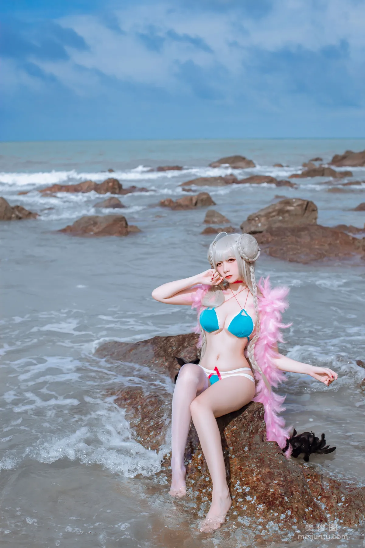 Erzuo Nisa: Web Idols photo 8
