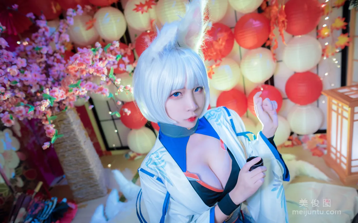 Erzuo Nisa: Web Idols photo 25