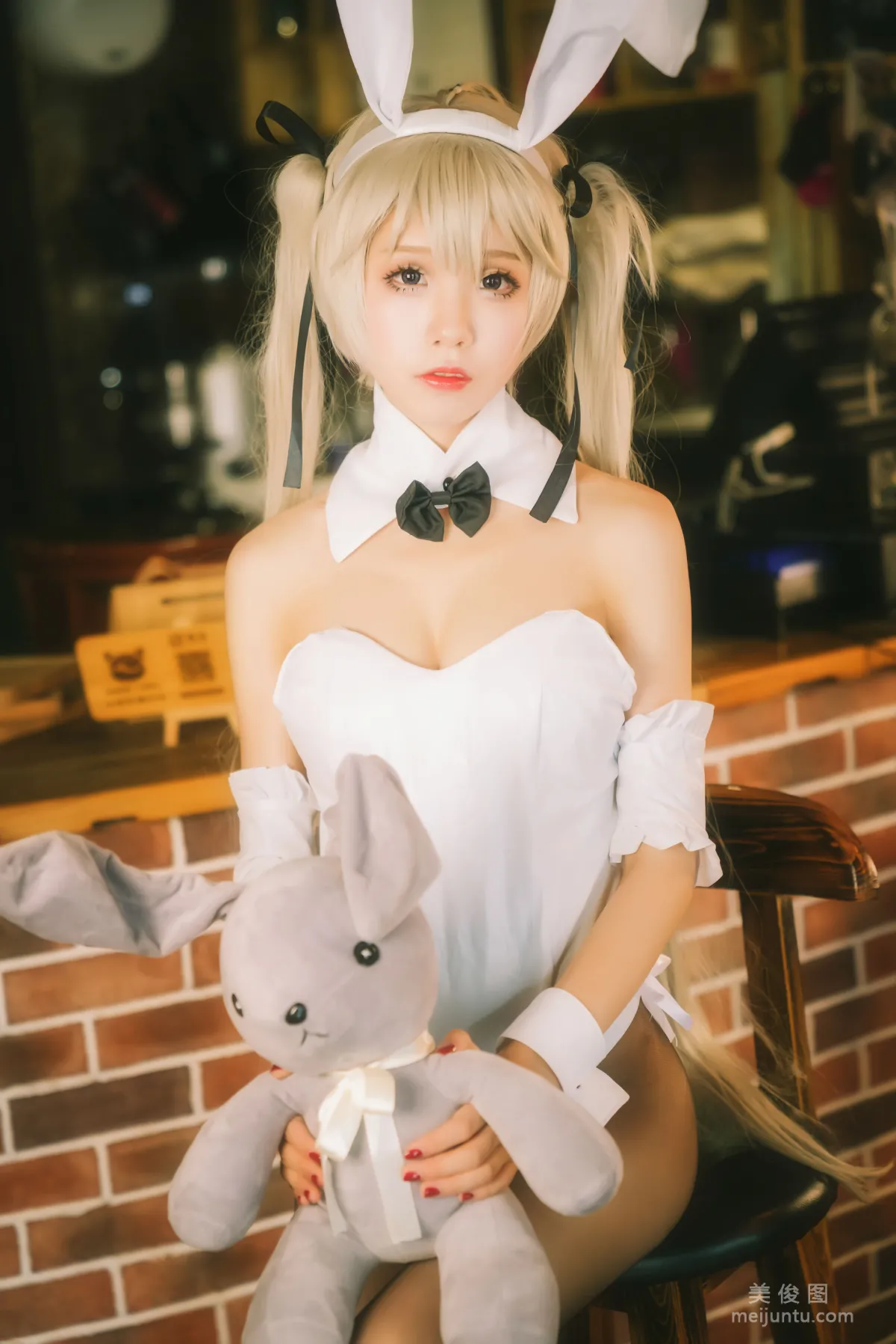 Shui Miao: Web Idols photo 1