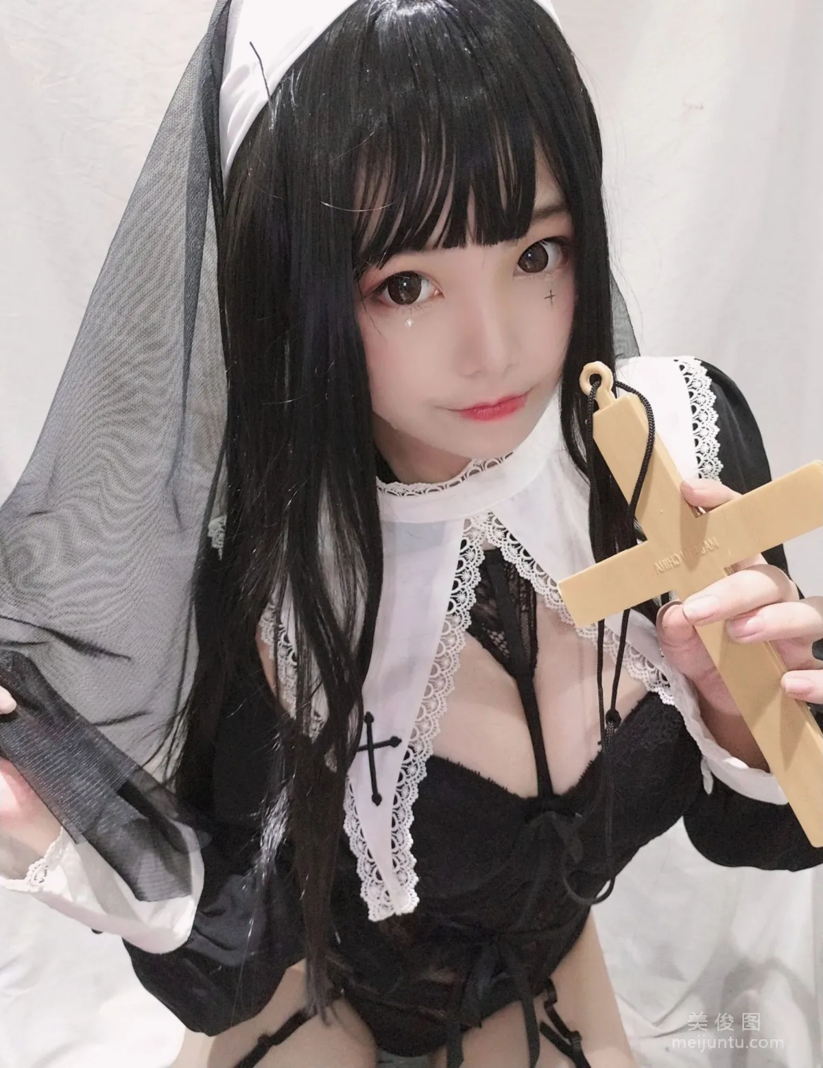 [Cosplay] Cute Girl Mizhi Maoqiu - Nun Photo Set photo 19