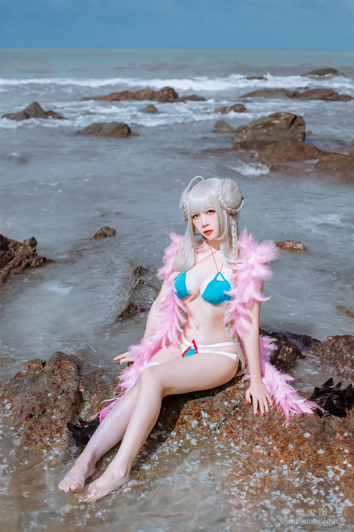 Erzuo Nisa: Web Idols photo 18