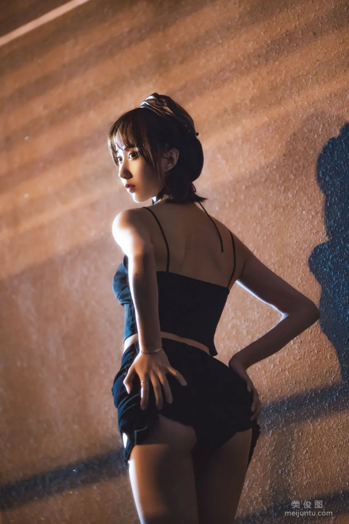 [Cosplay] Mu Mianmian OwO - Outdoor Short Skirt Photo Set photo 30