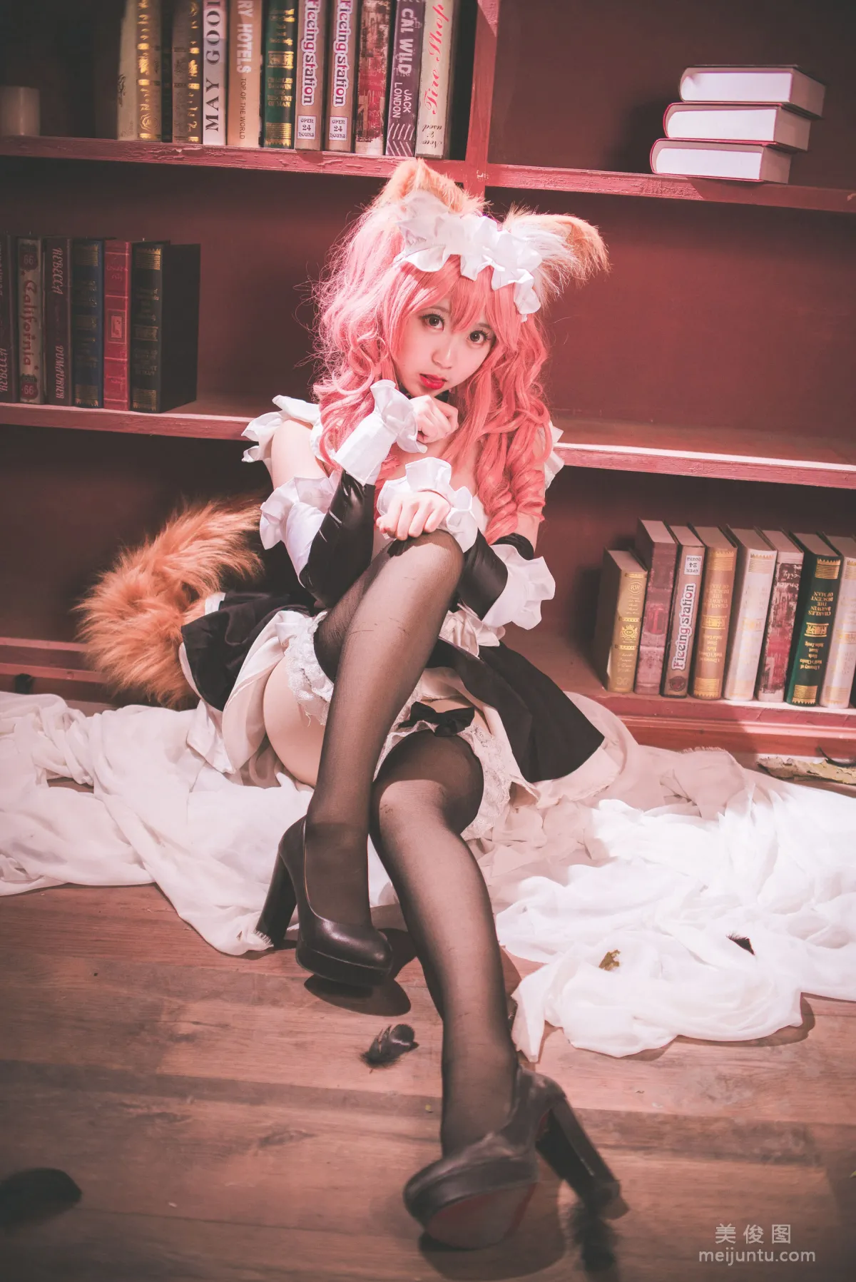 Hei Chuan: Web Idols photo 9