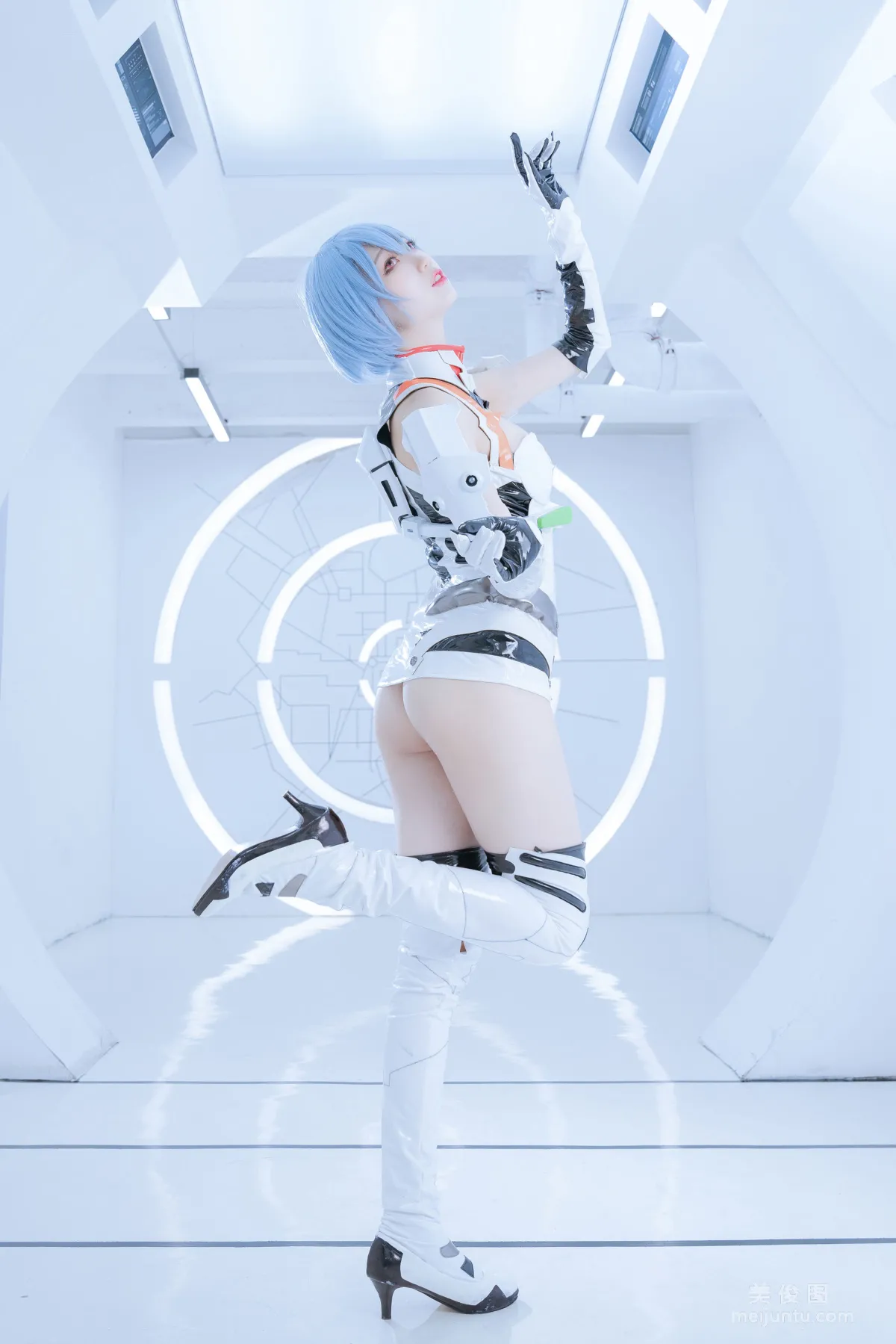 [Cosplay] Zhouji Shike Aitu Tu - Ayanami Rei White Battle photo 20
